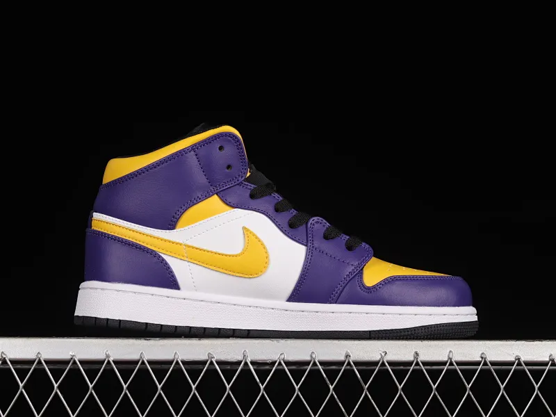 All categories Air Jordan Jordan series basketball shoes Air Jordan 1 Mid Air Jordan 1 Mid "Lakers" AJ1 Joe 1 Lakers color matching Zhongbang basketball shoes DQ8426-517